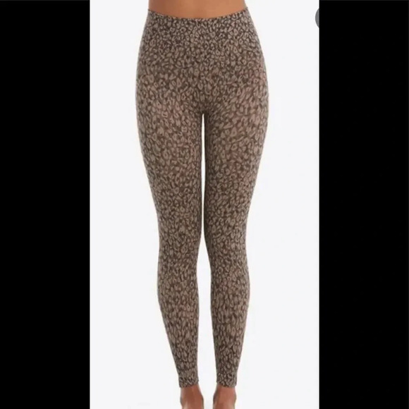 Spanx Look At Me Now Legging Mini Leopard Size Medium - Picture 1 of 4